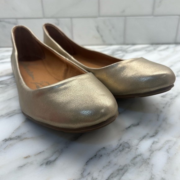 American Rag Ellie Gold Metallic Ballet Flats, Created for Macy's Women's Shoes - Picture 3 of 11